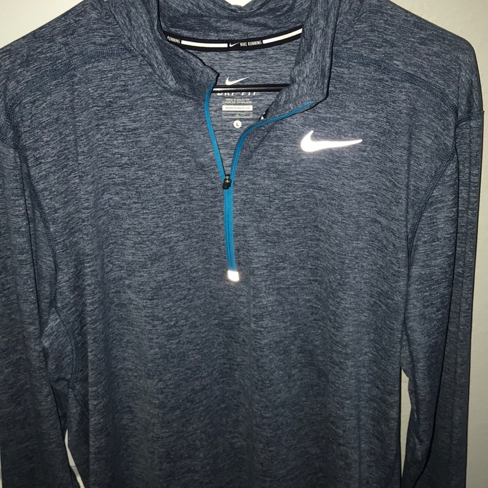 Basically new Nike pullover